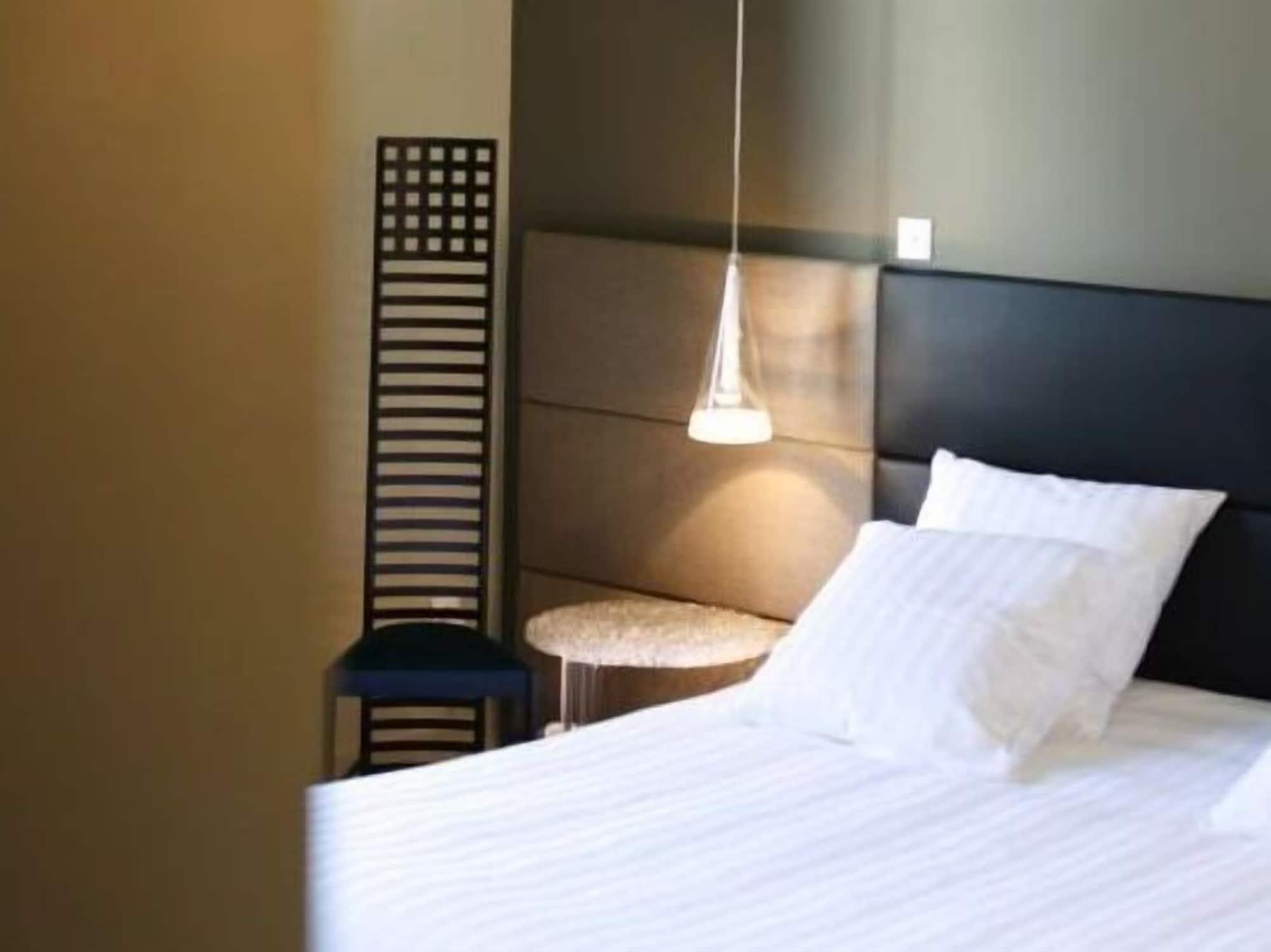 Les 4 Etoiles Bed & Breakfast Монпелие Екстериор снимка