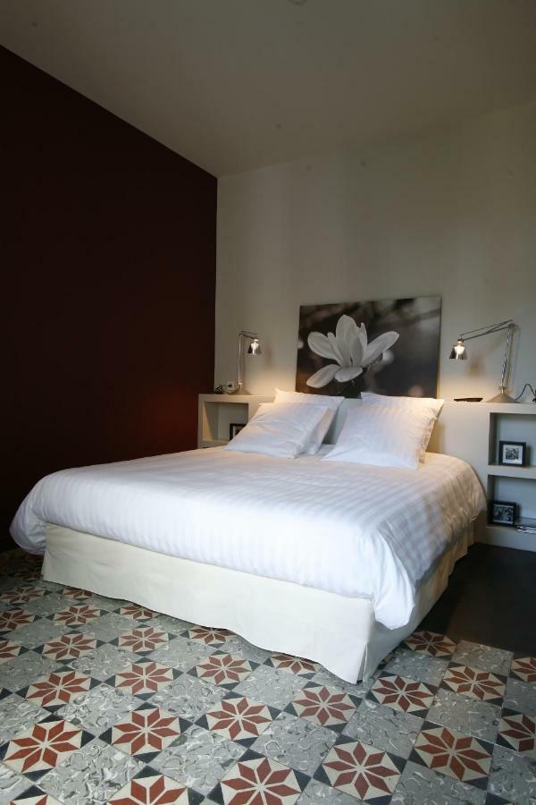 Les 4 Etoiles Bed & Breakfast Монпелие Екстериор снимка
